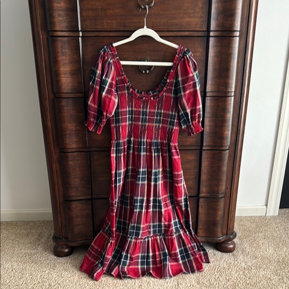 Hill House Dresses & Skirts - Hill House Scarlett Nap Dress